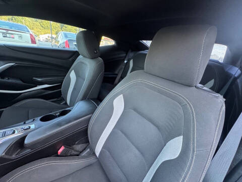 2019 Chevrolet Camaro LS