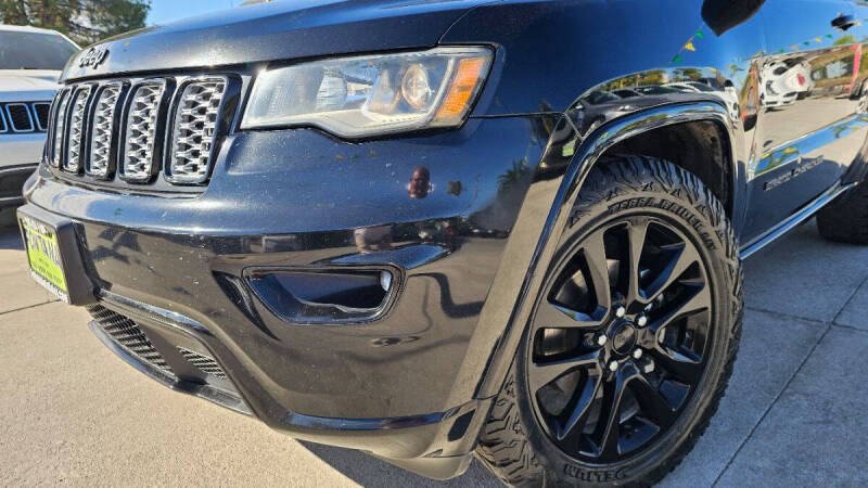 2017 Jeep Grand Cherokee Altitude