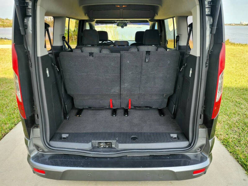 2018 Ford Transit Connect XLT