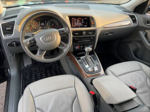 2016 Audi Q5 2.0T quattro Premium