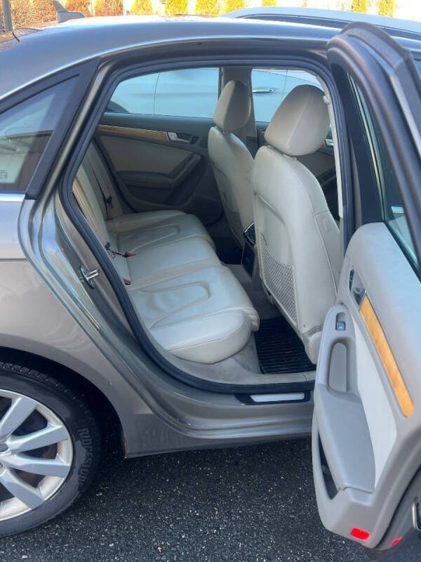 2010 Audi A4 2.0T quattro Premium Plus