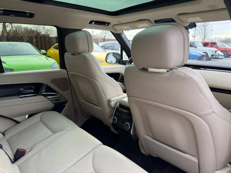 2023 Land Rover Range Rover P400 SE