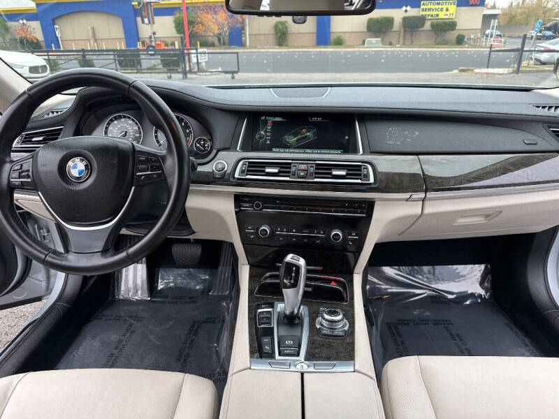 2013 BMW 7 Series 740Li