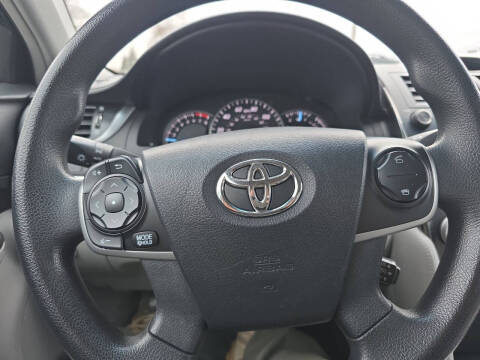 2012 Toyota Camry LE