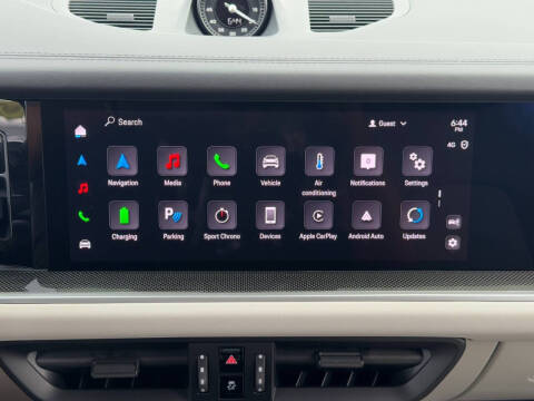 2024 Porsche Cayenne Turbo E-Hybrid Coupe