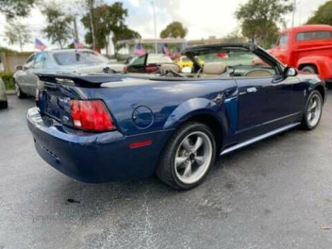 2003 Ford Mustang