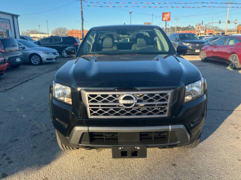 2022 Nissan Frontier for sale at Greg's Auto Sales in Poplar Bluff MO