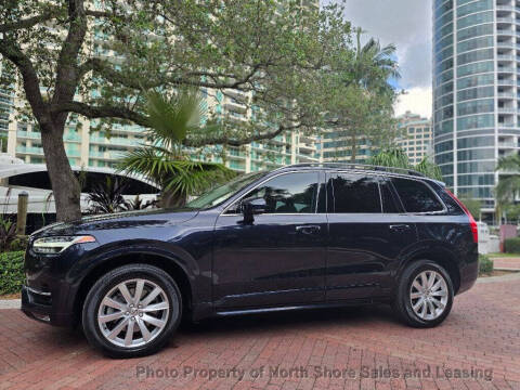 2016 Volvo XC90 T6 Momentum