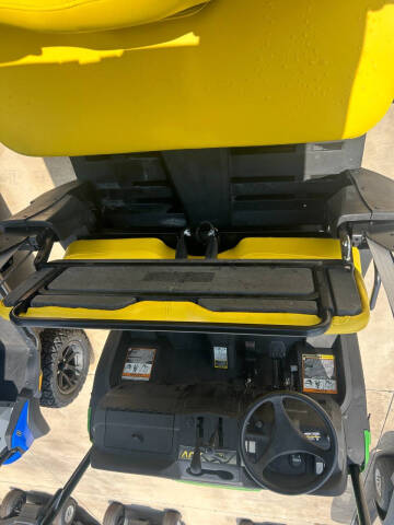 2015 John Deere XUV 550 S4