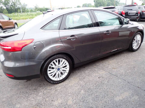 2017 Ford Focus Titanium