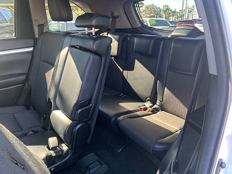 2017 Toyota Highlander