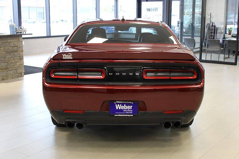 2017 Dodge Challenger SXT