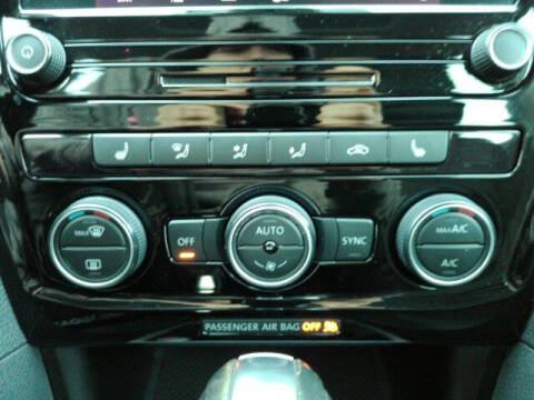 2022 Volkswagen Passat SE