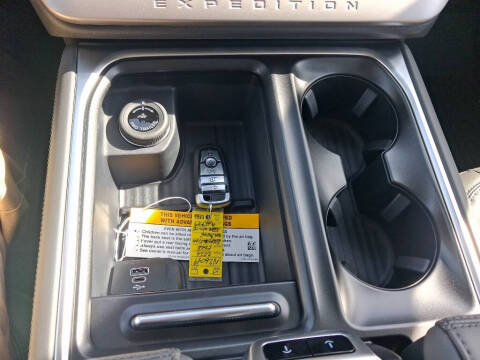 2026 Ford Expedition MAX Active