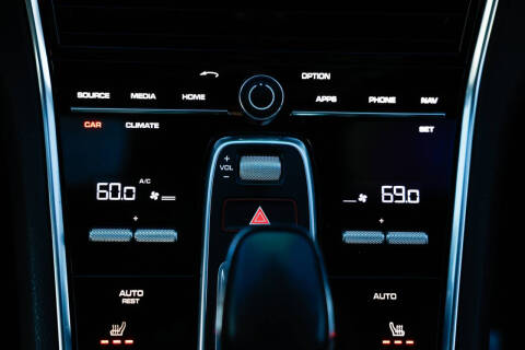 2018 Porsche Panamera