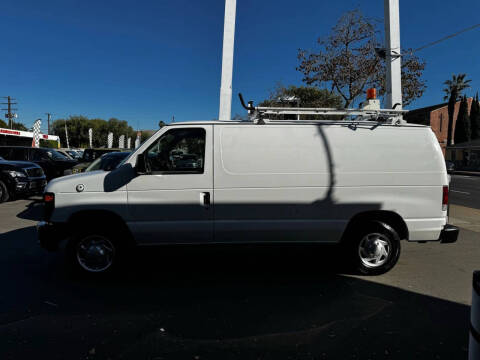 2013 Ford E-Series E-150