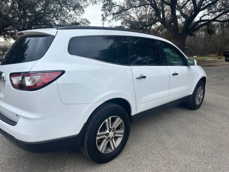 2017 Chevrolet Traverse LT