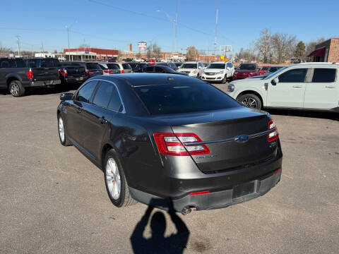 2015 Ford Taurus SEL