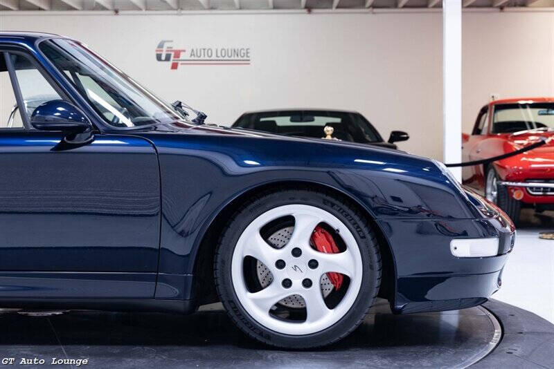 1996 Porsche 911 12