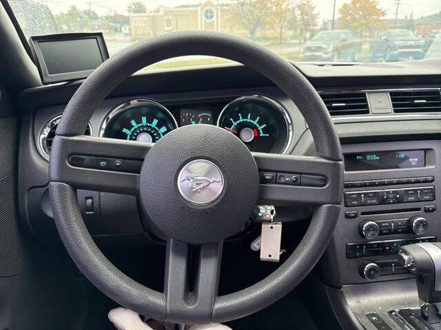 2010 Ford Mustang V6