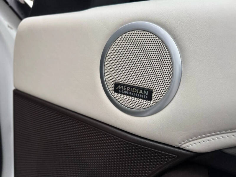 2017 Land Rover Discovery HSE Luxury