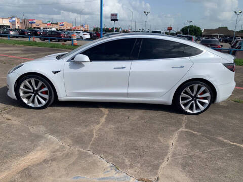 2018 Tesla Model 3 Long Range
