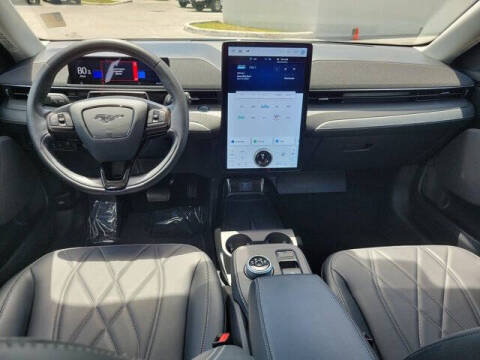 2024 Ford Mustang Mach-E Select
