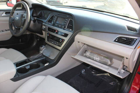 2016 Hyundai Sonata Hybrid SE