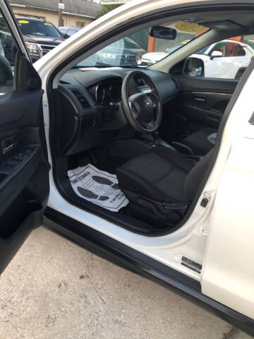 2020 Mitsubishi Outlander Sport ES