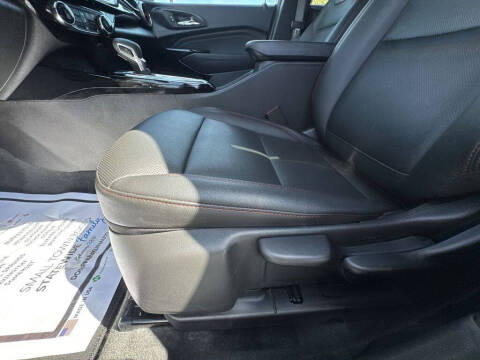 2025 Chevrolet Trax RS