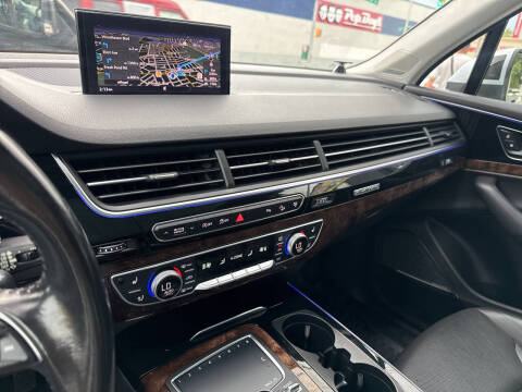 2017 Audi Q7 3.0T quattro Prestige