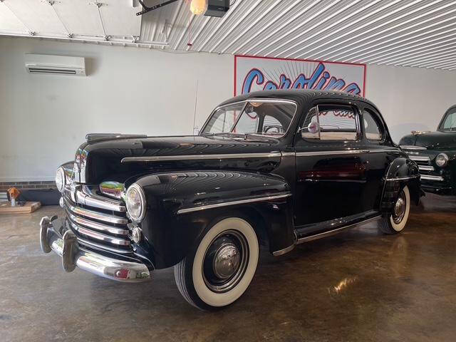 1948 Ford Deluxe