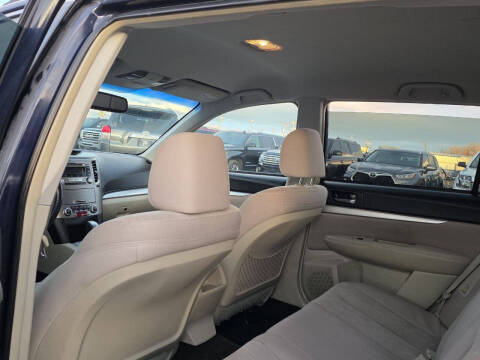 2013 Subaru Outback 2.5i Premium