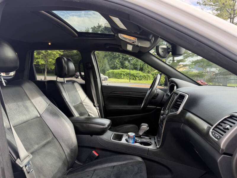 2017 Jeep Grand Cherokee Altitude