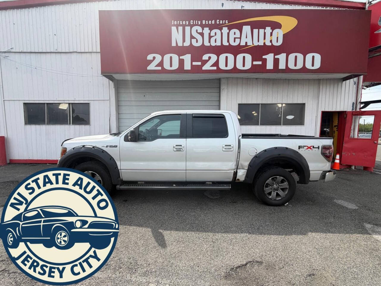 Ingot Silver 2011 Ford F-150 FX4 2