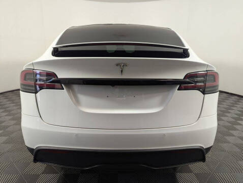 2023 Tesla Model X Standard Range