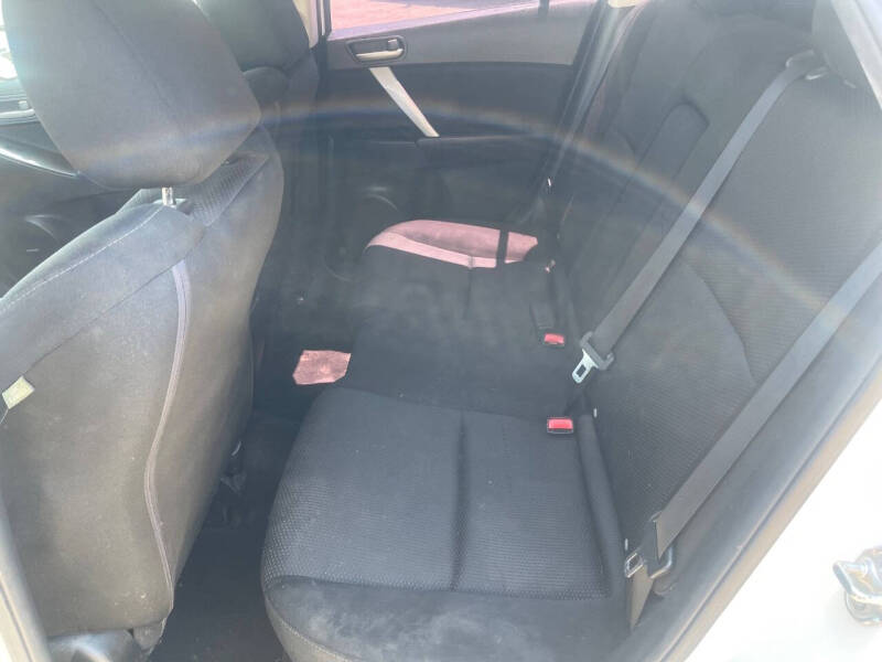 2012 Mazda MAZDA3 s Touring