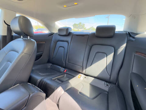 2011 Audi A5 2.0T quattro Premium Plus