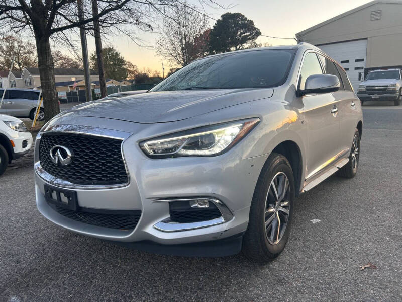 2017 INFINITI QX60 Base photo 3