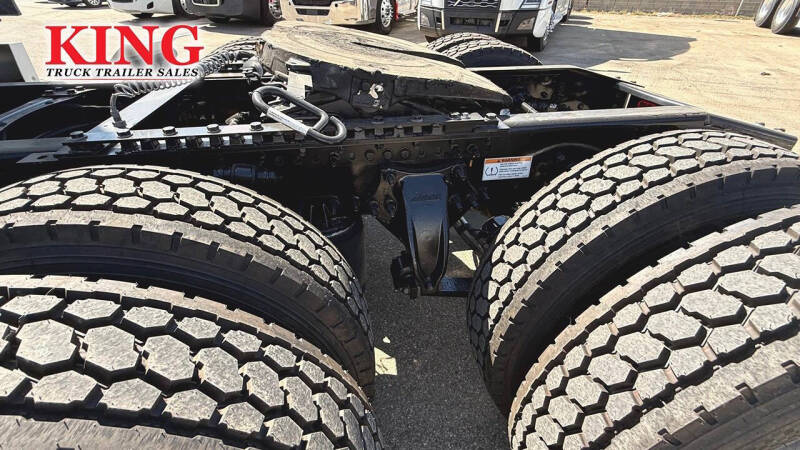 2023 Freightliner Cascadia