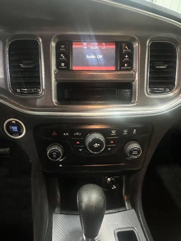 2013 Dodge Charger SE