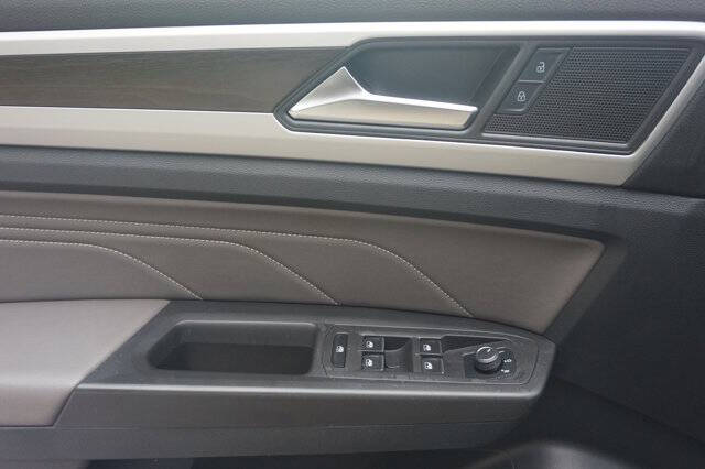 2022 Volkswagen Atlas SE