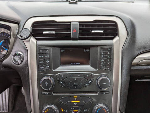 2017 Ford Fusion S