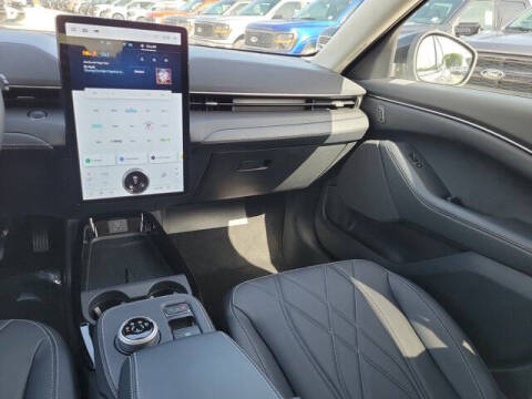 2024 Ford Mustang Mach-E Select