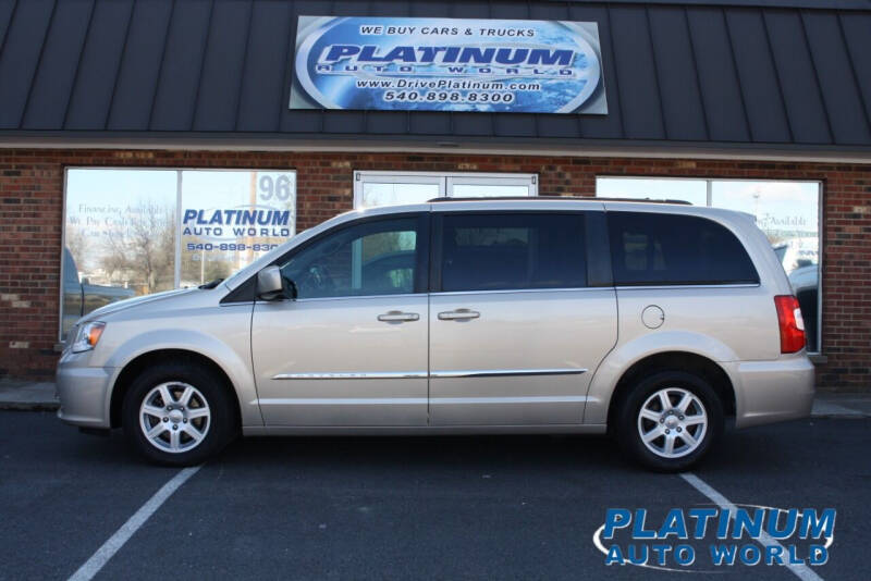 2012 Chrysler Town and Country for sale at Platinum Auto World in Fredericksburg VA