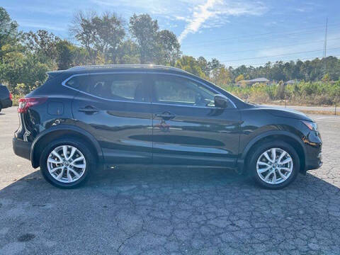 2021 Nissan Rogue Sport SV