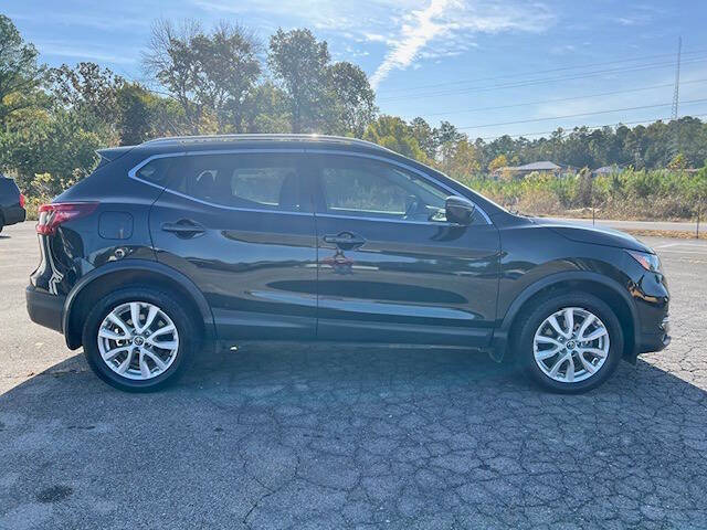 2021 Nissan Rogue Sport SV