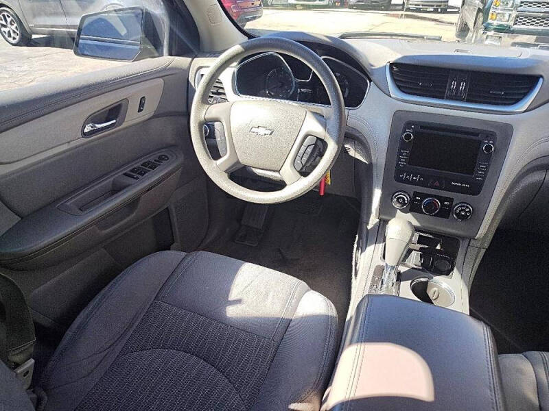 2016 Chevrolet Traverse LS
