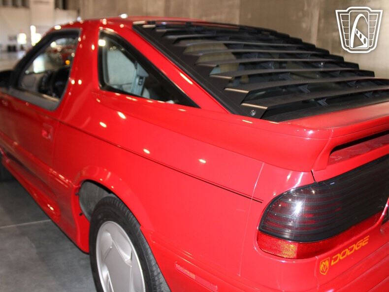 1993 Dodge Daytona ES