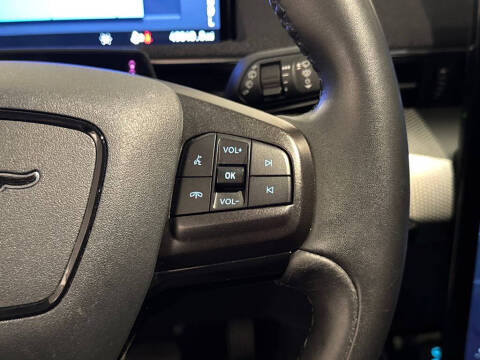 2022 Ford Mustang Mach-E Select